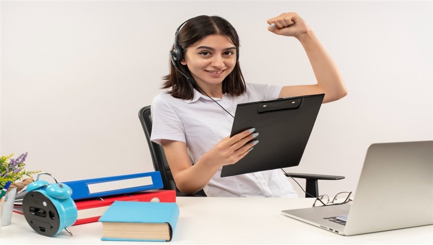 How an Online PGDM Helps Balance Career Growth with Personal Passion